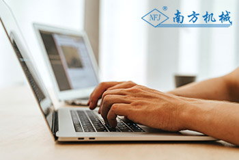 烤饃片（饃?。┥a(chǎn)線(xiàn)